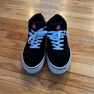 AIRWALK “Ollie” Men's Size 10 Black Suede Hi-Top Used